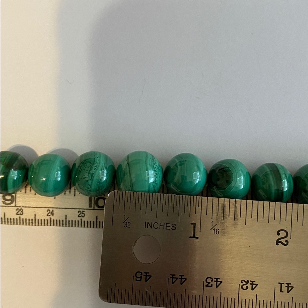 Vintage Malachite Bead Necklace - Picture 9 of 14